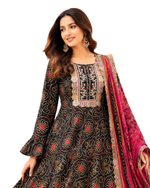 Black Chunri Dress 3 Pc – Stitched Pret Collection