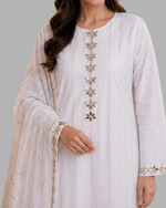 White & Gold Grip Silk 3 Pc – Stitched Pret Collection